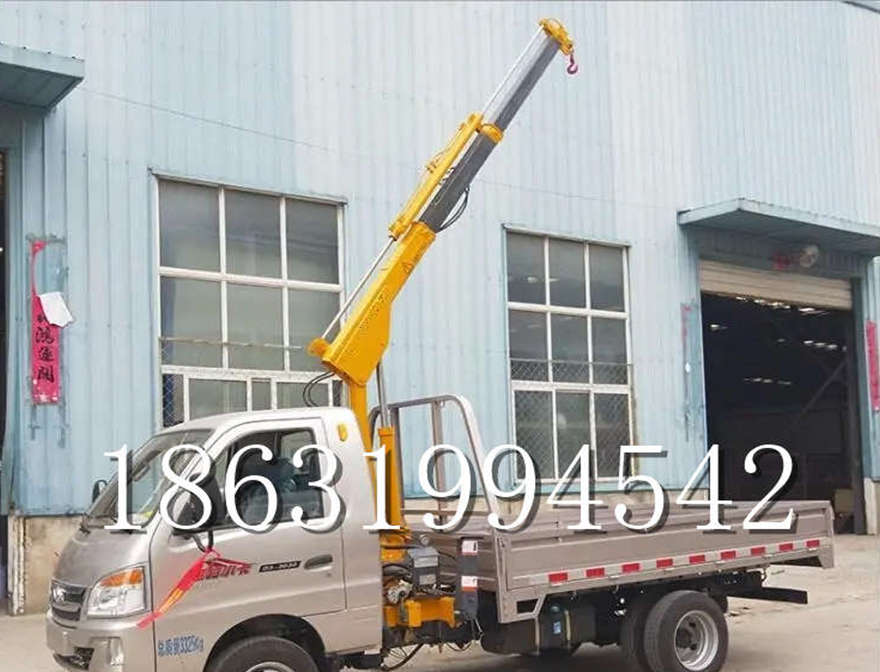 富蕴县随车吊机移动仓库小型移动随车吊机绞盘吊水泥船用